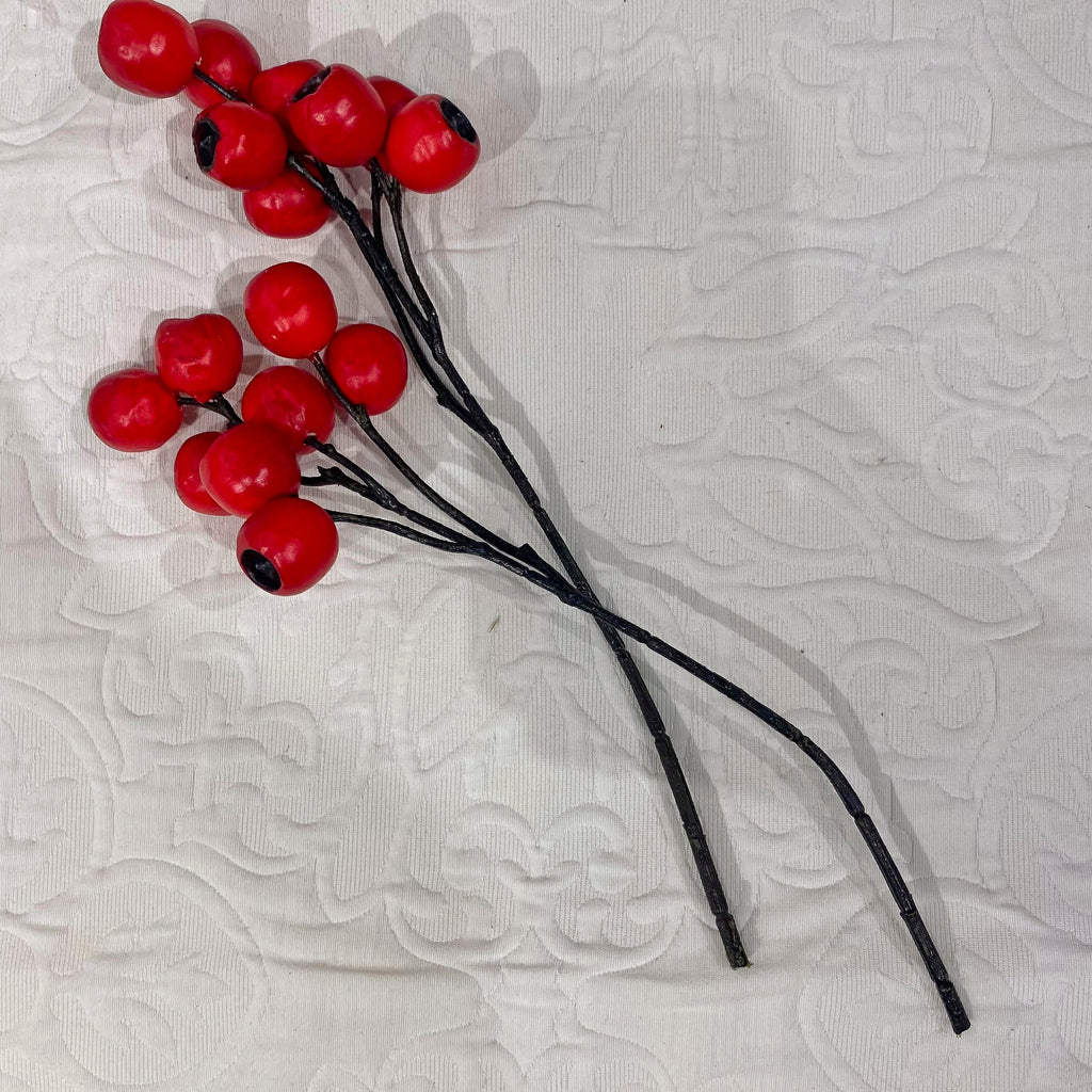 Rama de berries rojas artificiales
